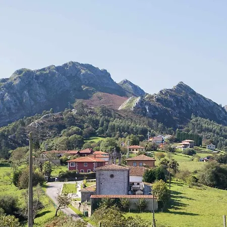 Casa De Aldea Casina De Rubio Linares (Asturias)